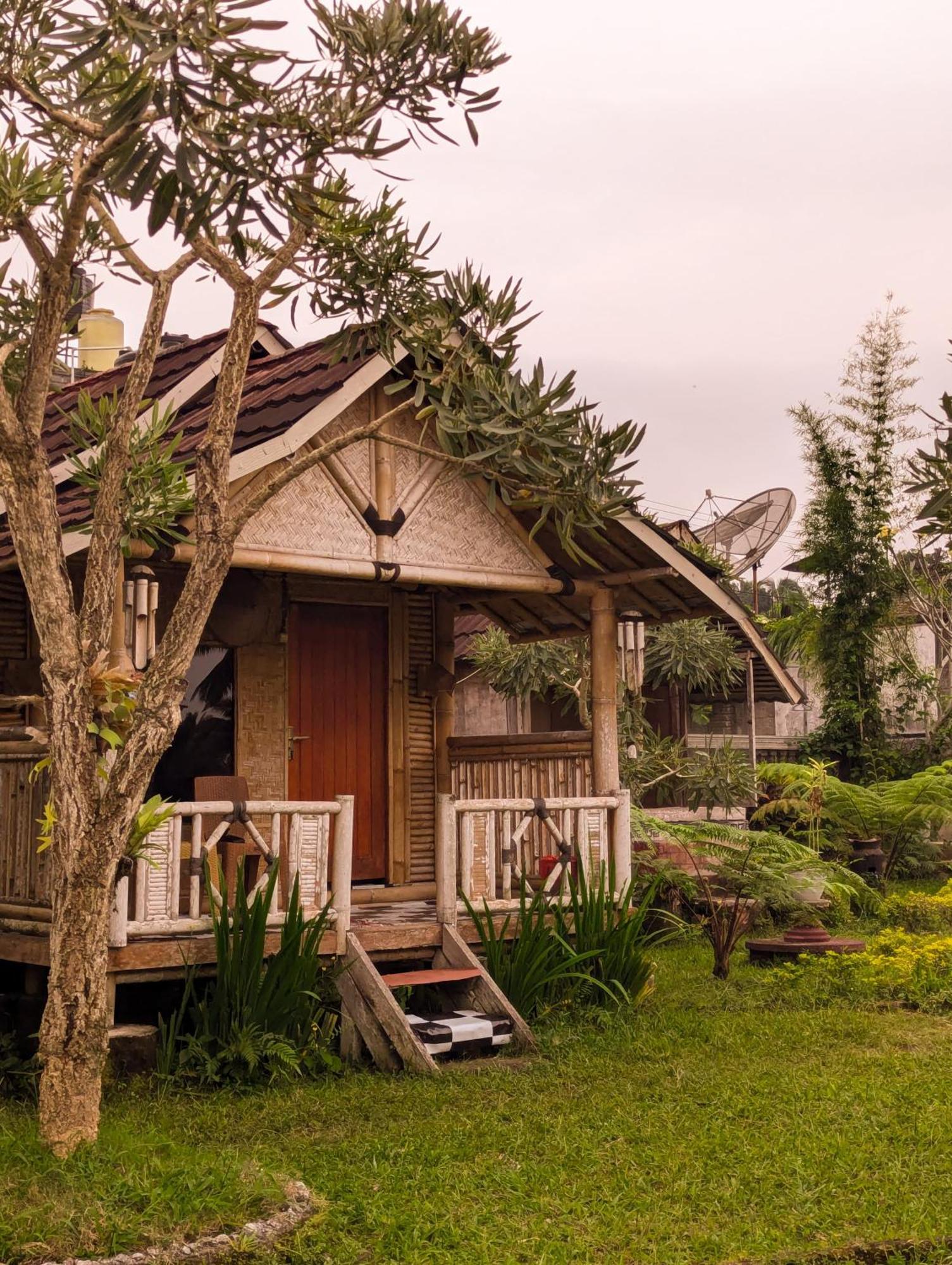 Linkgreen Homestay Lombok 테테바투 외부 사진